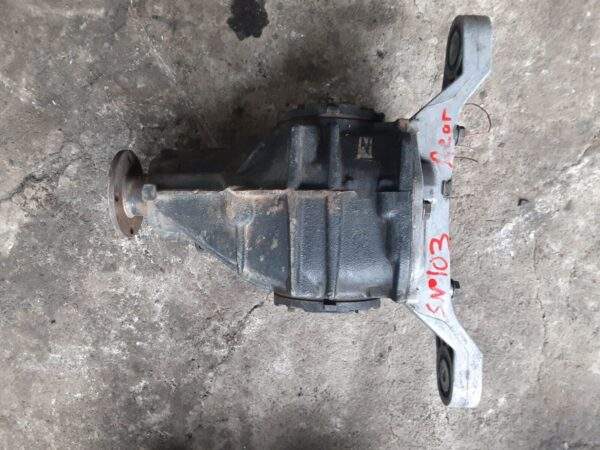 Bmw 318 Series Rear Differential Carrier