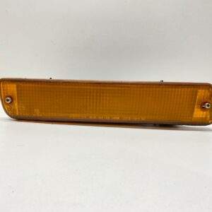 1996-1998 LEXUS LS450 FRONT RIGHT SIDE TURN SIGNAL LIGHT OEM, 116-58378