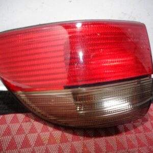 Cadillac Catera Right Side Quarter Panel Tail Light