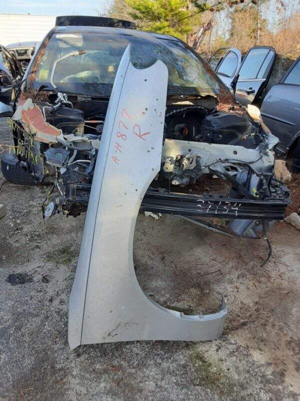 CHEVROLET MALIBU FRONT RIGHT SIDE FENDER