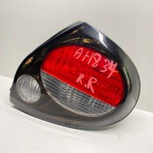 2000-2001 NISSAN MAXIMA RIGHT SIDE QUARTER MOUNTED TAIL LIGHT OEM, 166-59099