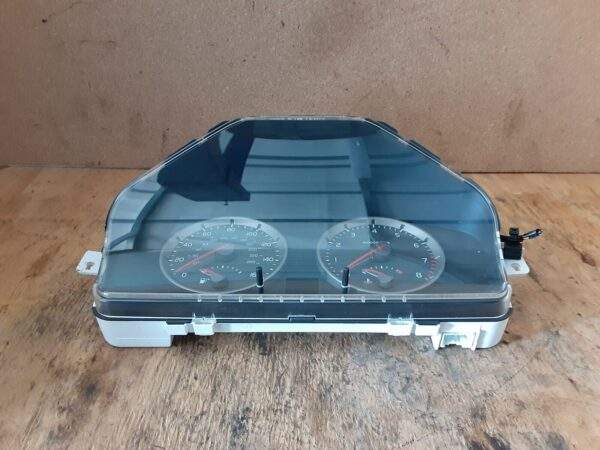 Volvo 40 Series Speedometer Instrument Cluster