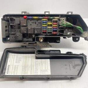2005-2009 VOLVO 60 SERIES ENGINE FUSE BOX OEM, 646-10764