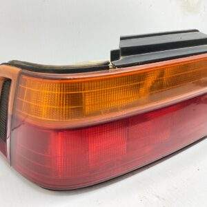 89-90 ACURA LEGEND REAR LEFT DRIVER SIDE TAIL LIGHT LAMP OEM, 166-58329