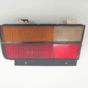 1982-1987 CHEVROLET CAVALIER REAR RIGHT PASSENGER SIDE TAIL LIGHT OEM, 166-01072