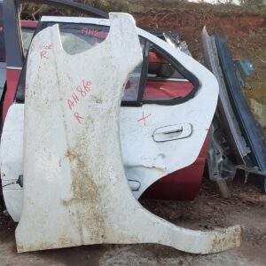 1997-2001 FORD VAN E150 FRONT RIGHT SIDE FENDER OEM, 110-02418A