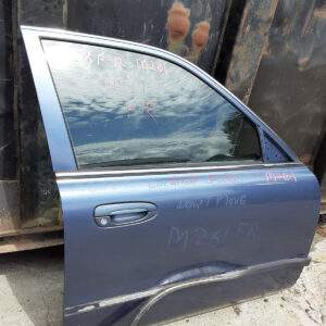 1998 - 2002 Mazda 626 Front Right Side Door Assembly