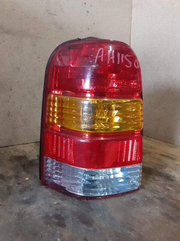 Ford Escape Rear Left Driver Side Tail Light