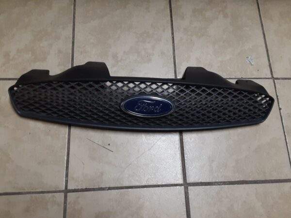 Ford Taurus Front Grille