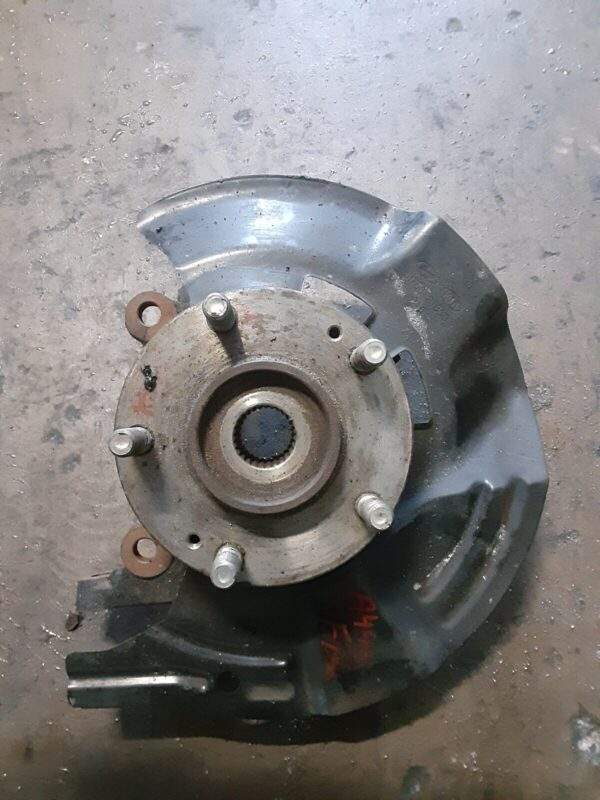 Hyundai Sonata Front Right Side Spindle/Knuckle