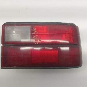 1988-1989 HYUNDAI EXCEL REAR RIGHT SIDE TAIL LIGHT OEM, 166-58362
