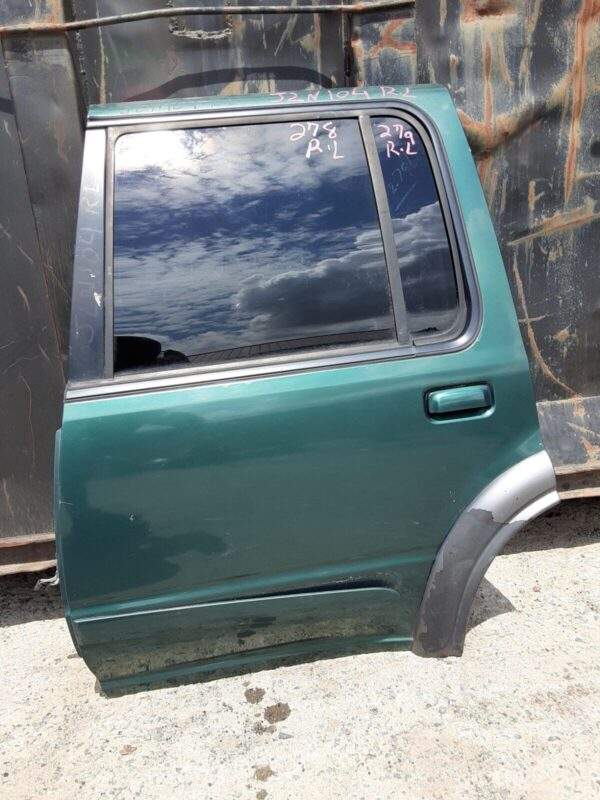 Ford Explorer Rear Left Side Door Assembly