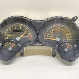1999 PONTIAC GRAND AM INSTRUMENT SPEEDOMETER CLUSTER MILES 284120 OEM, 09360312