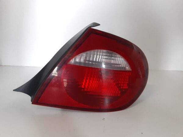 Dodge Neon Rear Right Passenger Side Tail Light