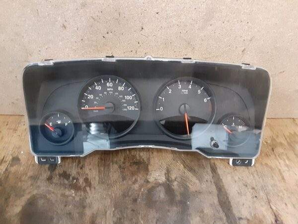 Jeep Patriot Speedometer Instrument Cluster