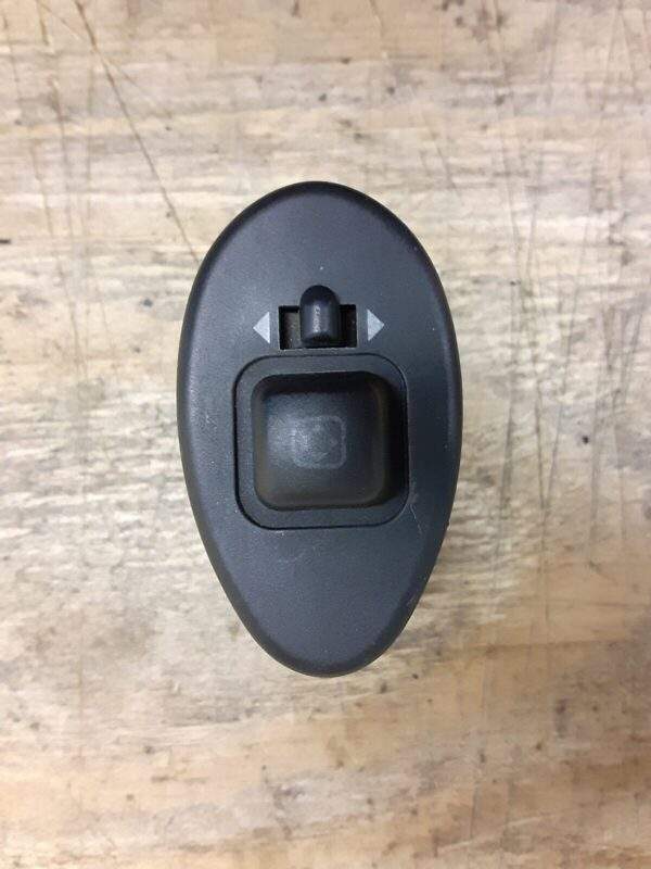 Ford Taurus Left Side Master Mirror Control Switch
