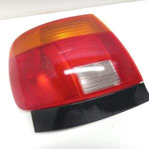 96-97 AUDI A4 REAR LEFT DRIVER SIDE TAIL LIGHT LAMP OEM, 166-58806L