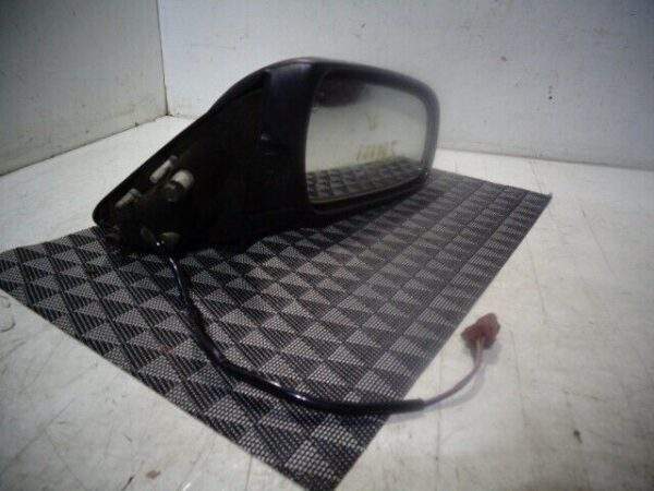 Infiniti I30 Right Side Power View Mirror