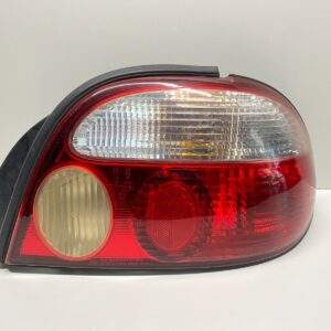 1998-2001 KIA SEPHIA REAR RIGHT SIDE TAIL LIGHT LAMP OEM, 166-60428