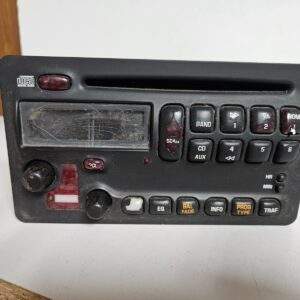 2003 - 2008 PONTIAC VIBE RADIO AUDIO CD PLAYER EQUIPMENT RECEIVER OEM, 638-01656