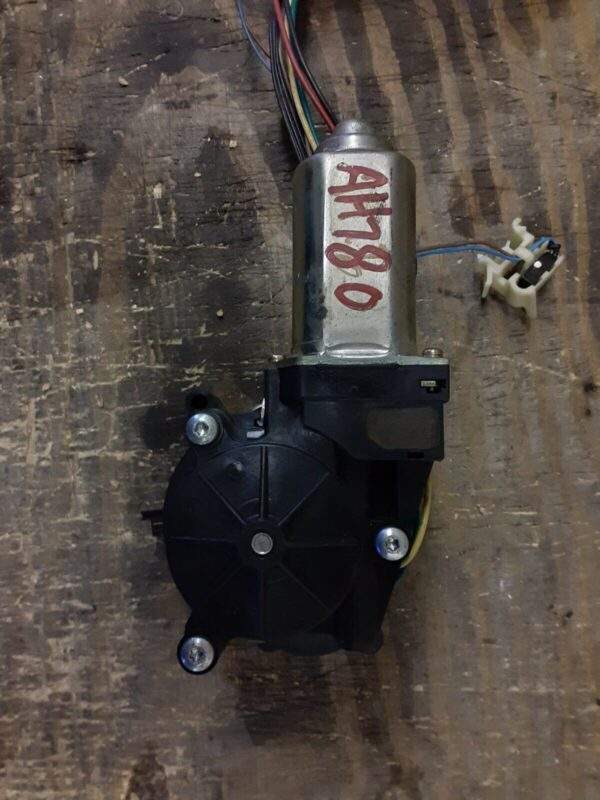 Chrysler Pacifica Tailgate Lift Motor