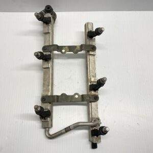 94-99 PONTIAC GRAND PRIX FUEL RAIL INJECTOR FUEL INJECTION PARTS OEM, 322-05215