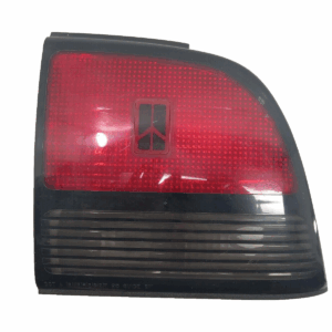 1990-1991 OLDSMOBILE CUTLASS REAR RIGHT PASSENGER SIDE TAIL LIGHT OEM, 166-01405