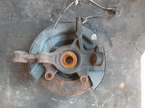 Honda Odyssey Front Right Side Spindle/Knuckle