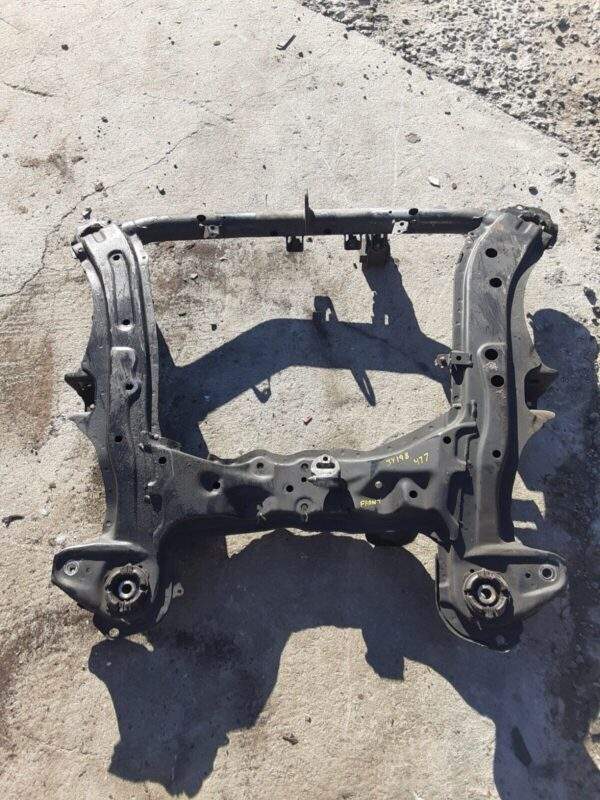 Honda Odyssey Front Crossmember K-Frame Suspension