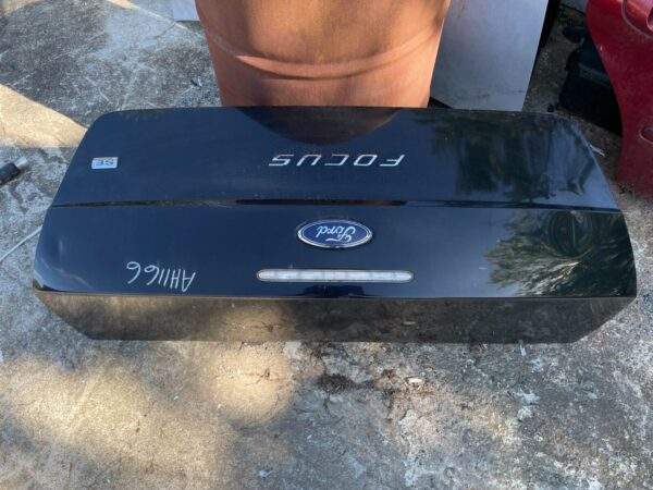 Ford Focus Trunk Hatch Tailgate