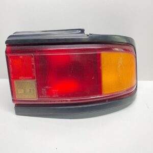 1990-1991 MAZDA PROTEGE REAR RIGHT SIDE TAIL LIGHT LAMP OEM, 166-58822