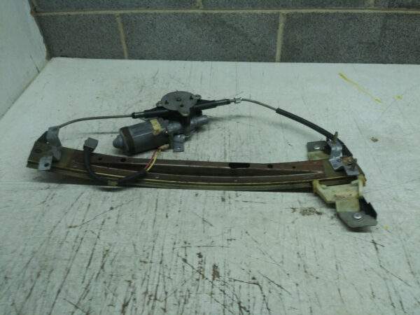 Lincoln & Town Car Right Side Window Regulator
