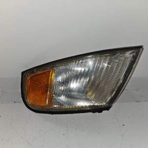 1998-1999 NISSAN ALTIMA FRONT LEFT SIDE CORNER LAMP PARKING LIGHT OEM, 116-58673