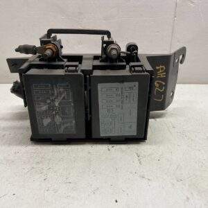 2000 - 2005 CHEVROLET MONTE CARLO ENGINE FUSE BOX, 646-01558