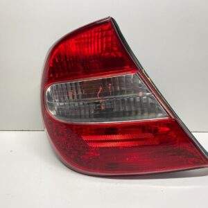 2002-2004 TOYOTA CAMRY LEFT DRIVER SIDE TAIL LIGHT OEM, 166-59305