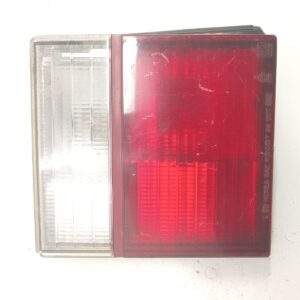 90-91 HYUNDAI SONATA REAR LEFT DRIVER SIDE TAIL LIGHT LID MOUNTED OEM, 166-58581