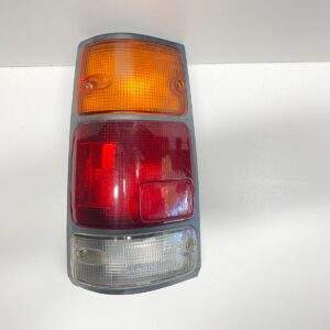 1991-1997 ISUZU RODEO REAR LEFT DRIVER SIDE TAIL LIGHT LAMP OEM, 166-58370B