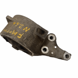 1997 NISSAN ALTIMA FRONT ENGINE MOUNT BRACKET OEM