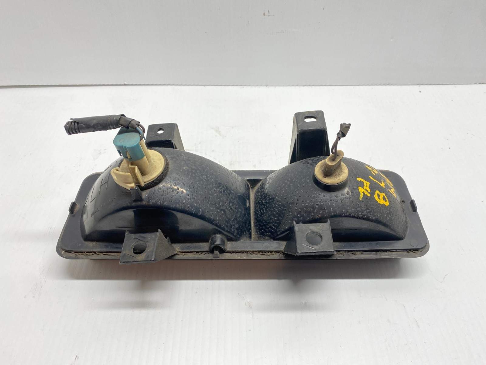 92-95 GMC VAN 2500 LEFT DRIVER CORNER/PARK LIGHT BELOW HEADLAMPS OEM, 116-00799 - Image 6