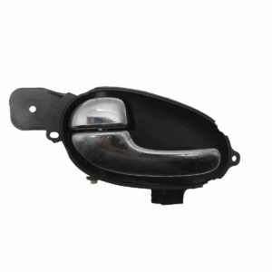 2002-2006 CHEVROLET TRAIL BLAZER FRONT LEFT SIDE INTERIOR DOOR HADNLE OEM