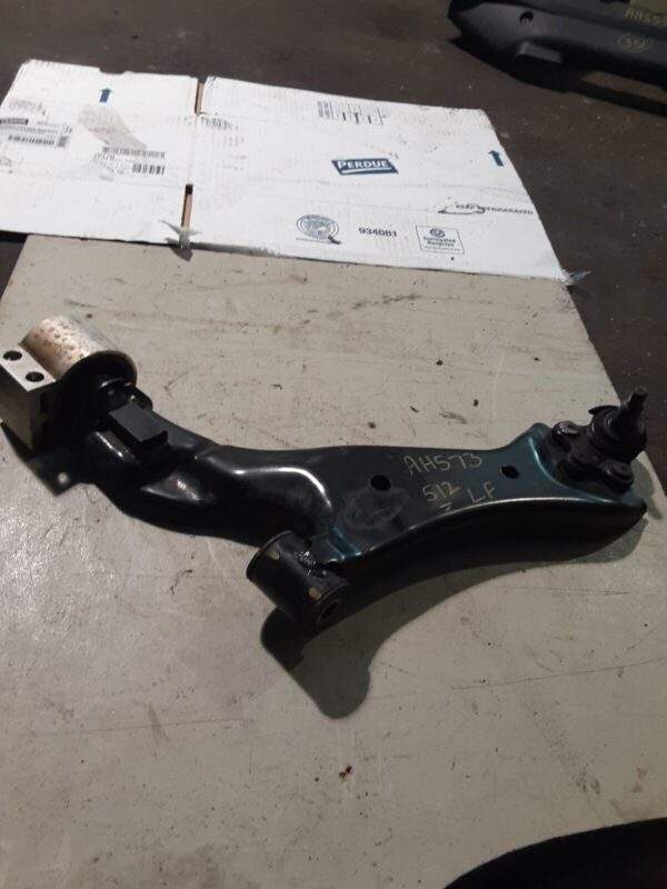 chevrolet-equinox-front-left-side-lower-control-arm