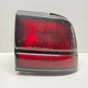 91-94 CHEVROLET CAVALIER RIGHT SIDE QTR PANEL MOUNTED TAIL LIGHT OEM, 166-01430