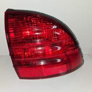00-02 LINCOLN LS REAR RIGHT PASSENGER SIDE TAIL LIGHT QTR MOUNTED OEM, 166-01895