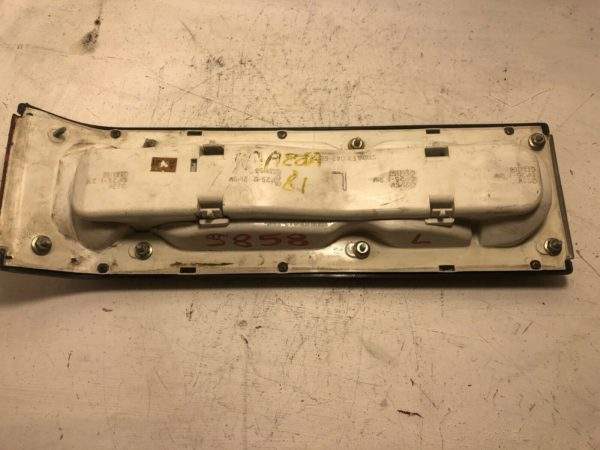 1981 - 1982 MAZDA GLC SEDAN LEFT SIDE LID MOUNTED TAIL LIGHT LAMP OEM,166-52267 - Image 4