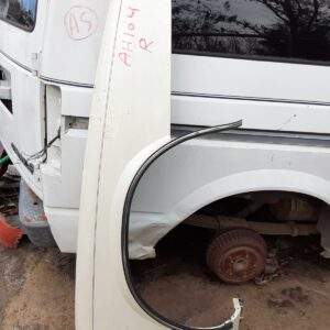 1988-1993 BUICK RIVIERA FRONT RIGHT PASSENGER SIDE FENDER OEM, 110-02106