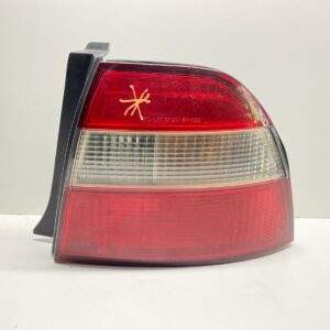 1994-1995 HONDA ACCORD REAR RIGHT SIDE TAIL LIGHT LAMP OEM, 166-58672