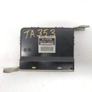 1994 - 1995 TOYOTA CAMRY CRUISE CONTROL MODULE OEM, 88240-33060