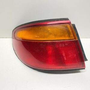1995 MAZDA MILLENIA REAR LEFT DRIVER SIDE TAIL LIGHT ASSEMBLY OEM, 166-58858A