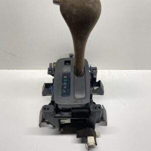 1997 - 2001 TOYOTA CAMRY AUTOMATIC TRANSMISSION FLOOR GEAR SHIFTER OEM