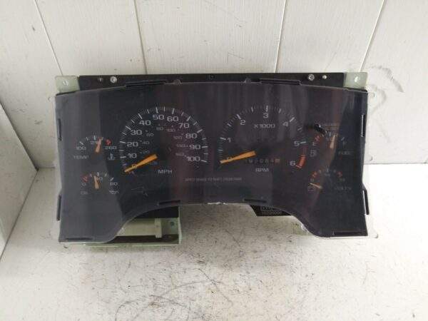Oldsmobile Bravada Speedometer Instrument Cluster